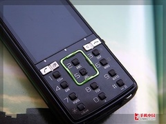 G810挑战N82 500万像素拍照手机大PK 