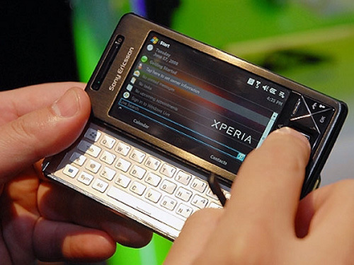 不跳票 索尼爱立信Xperia X1本月底发布 