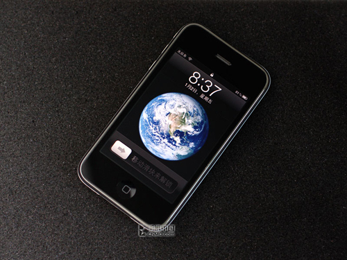 消息称苹果下代iPhone 将采用强化玻璃 