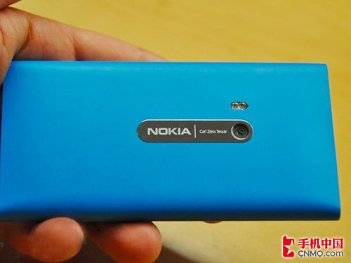 诺基亚N9正式开打翻身仗 谁会去买单？ 