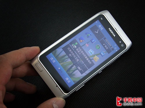 诺基亚N8再创新低 Symbian^3智能强机 
