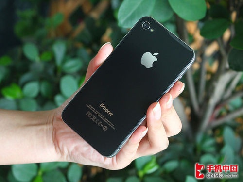 昔日机皇大促销 iPhone 4行货仅2699元 