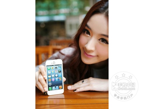 10月换机狂潮 武汉iPhone5售价2200元 