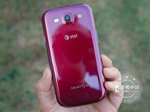 三星 I9300 Galaxy S3 （红色）￥ 3690 腾达 