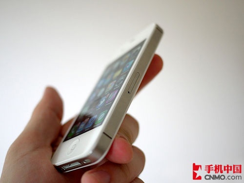 超级惊喜价 苹果iPhone4s港版售价1900元 