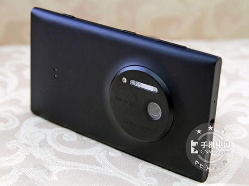不足千元 诺基亚1020拍照手机仅售980元 