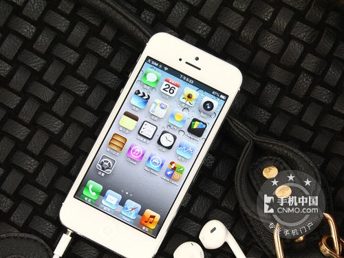 高性能智能手机 苹果iPhone 5报价1399元 