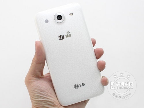 5.5英寸骁龙四核 港版LG E988再创新低 