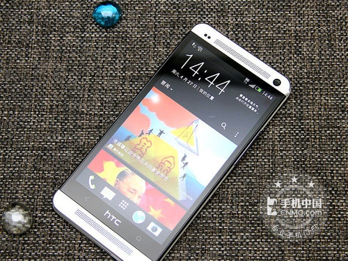 時(shí)尚無與倫比 重慶HTC One僅售3199元 