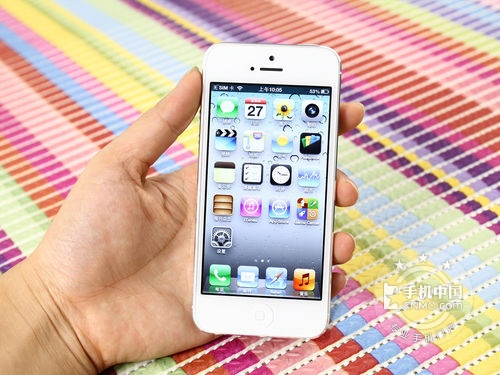 经典16G时尚手机 苹果iPhone 5价格仅930元 