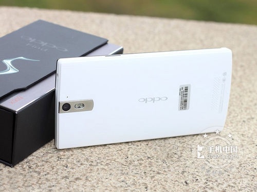 1080p四核唯美机 OPPO Find 5火爆热销 