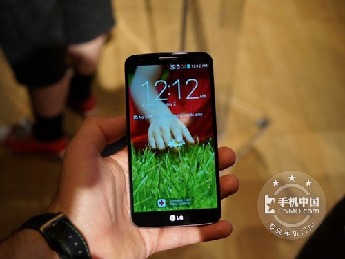 背部按鍵時尚型 LG G2昆明報價2660元 