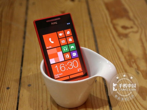 武汉HTC 8S（行货）星门电讯售价900元 