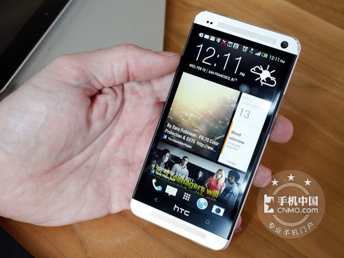 土豪金色奢華 HTC One重慶報(bào)價(jià)3199元 