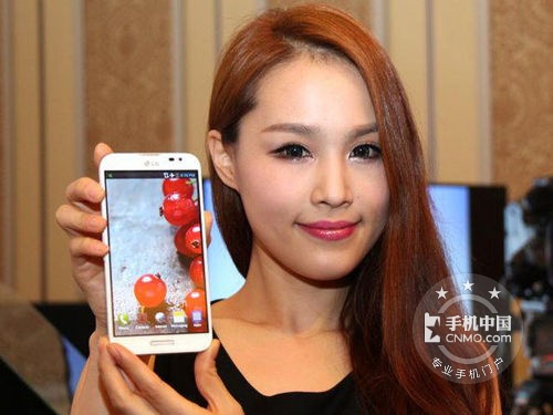超低价智能手机 LG F240深圳售价600元 