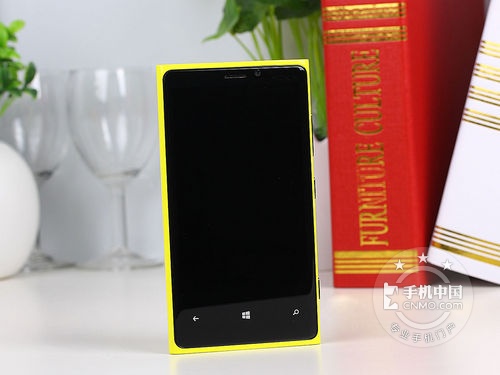 经典WP8手机 诺基亚Lumia 920价格触底 