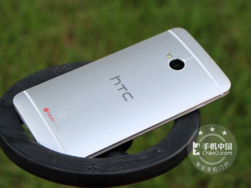 金屬四核旗艦 HTC One 802d重慶售2399 