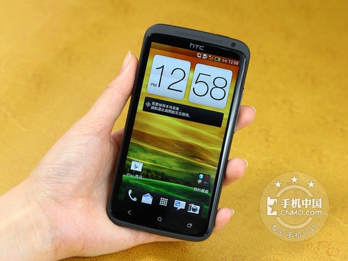 四核800像素高配 HTC One X持續(xù)熱銷中 