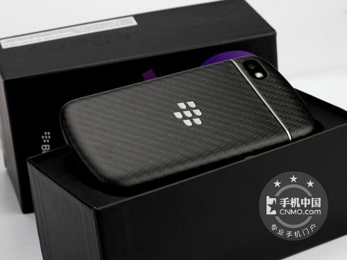 双核全键盘商务 黑莓Q10深圳仅售800元 