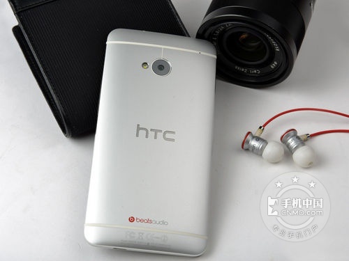 低價(jià)格高人氣 HTC One重慶報(bào)價(jià)3199元 