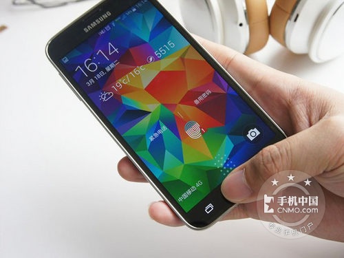 新皇忙降價 三星Galaxy S5最新價3880元 