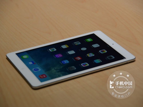 轻薄机身 苹果iPad Air wifi西安报3300 