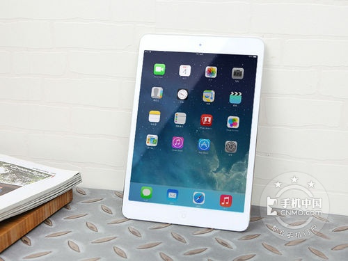 便携小平板  苹果 iPad mini2报价2100 