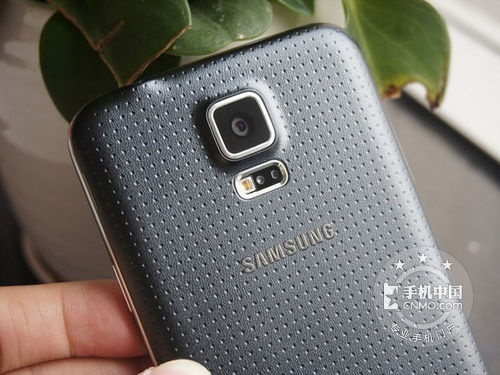 四核1080p屏 三星GALAXY S5電信版開售 