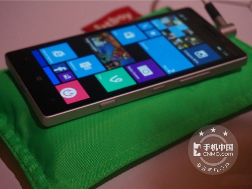 大屏四核拍照好 諾基亞Lumia 930促銷(xiāo) 