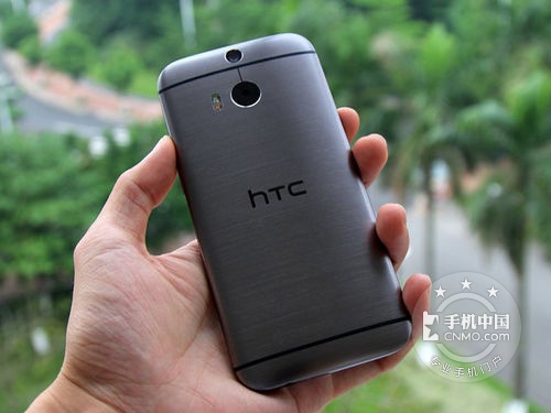 单卡国际版时尚手机 HTC One M8仅售950元 