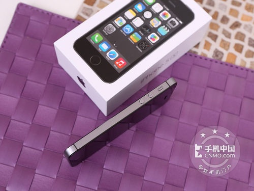 苹果iPhone5S非常拉风 沈阳报4399元 