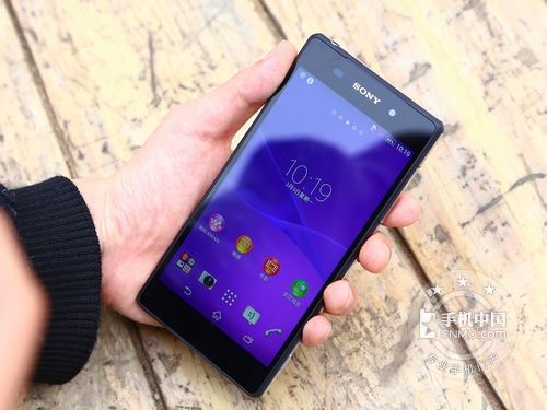 精致三防機(jī) 索尼Xperia Z2報(bào)4669元 