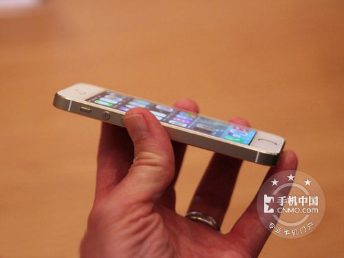 首破官網高價不在武漢iPhone5s報價4989 