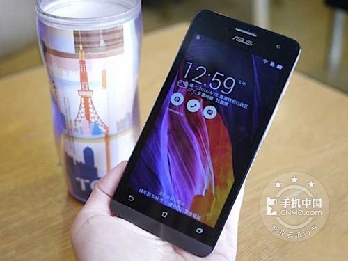 英特爾雙核心 華碩ZenFone5廈門950元 