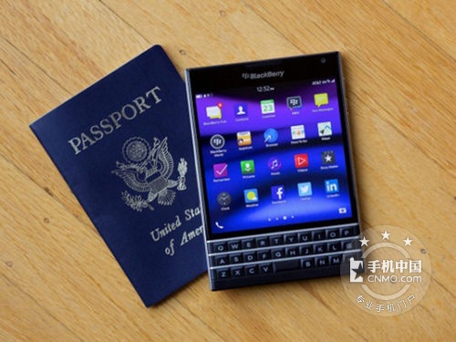 设计独特 黑莓Passport深圳售4650元 