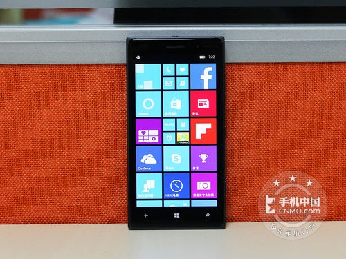 流畅操作体验 诺基亚Lumia 830售1799 