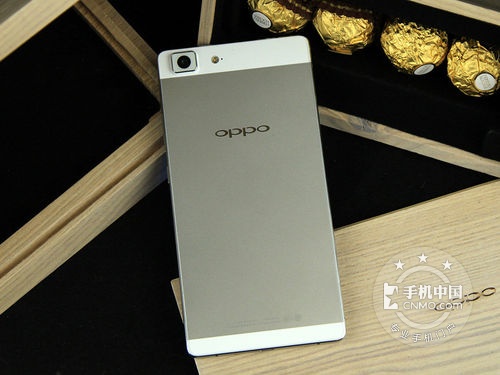 拍照手機(jī)首選 OPPO R5石獅售價(jià)2689元 