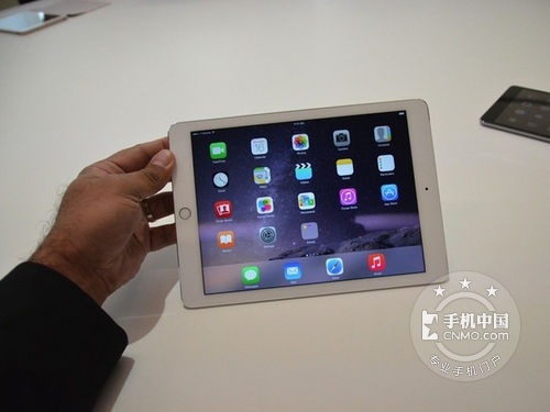 新A8X三核处理器 苹果iPad Air 2售3199元 