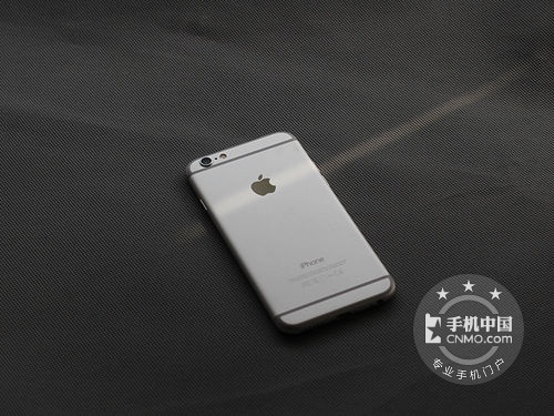 流暢輕快 蘋(píng)果iPhone 6移動(dòng)版售3600元 