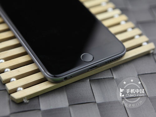 大屏幕手感好 蘋果iPhone6 Plus售4950元 