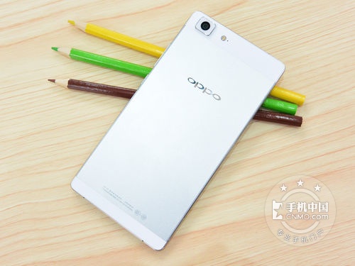 再刷超薄新記錄 OPPO R5泉州報2999元 