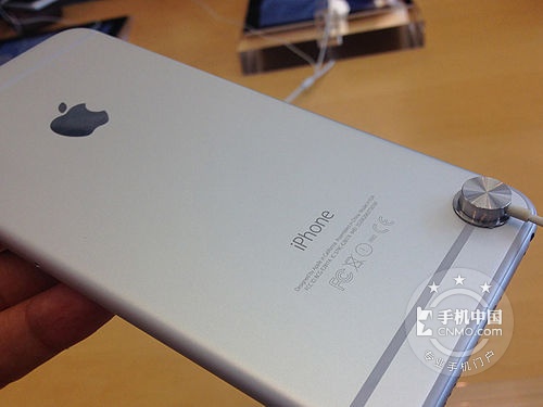 苹果6 Plus低价促销4560元 济南热卖 