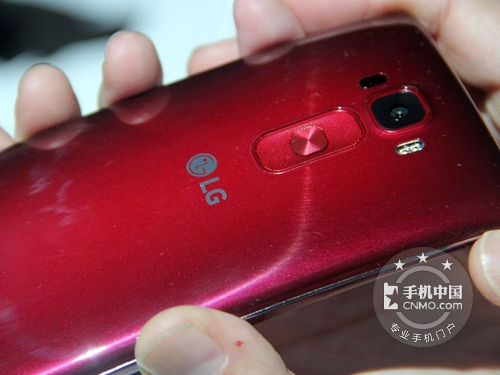 骁龙810八核强机 LG G Flex 2售价曝光 