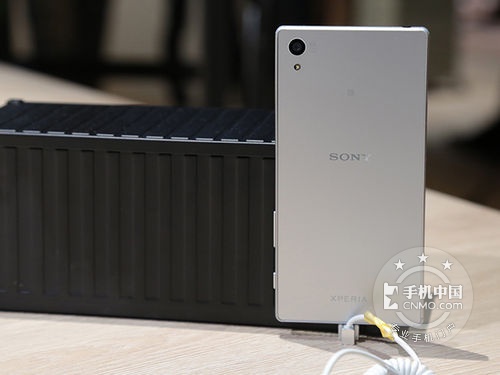 新增指纹识别 索尼Z5深圳售价2180元 