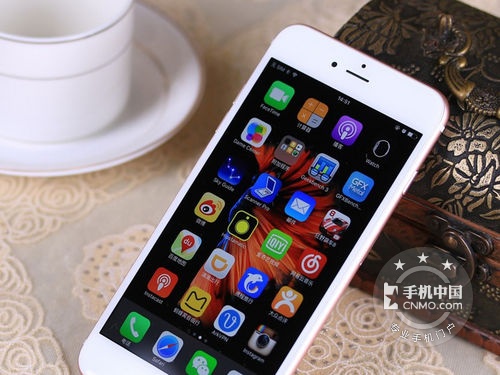 拍出動(dòng)的照片 iPhone6S Plus售5499元 