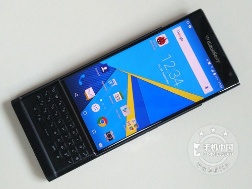 新款时尚智能手机 黑莓Priv报价5750元 
