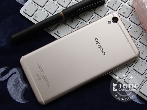 美颜4.0自拍手机 OPPO R9 Plus售2650元 