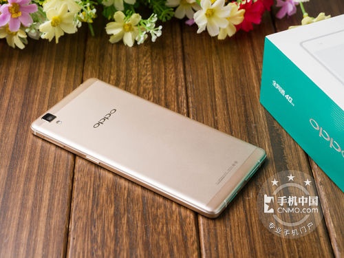 支持VOOC閃充技術 OPPO R7s特價2430元 