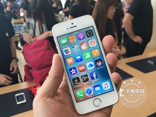 港版64G玫瑰金 iPhone SE全网最低3430元 
