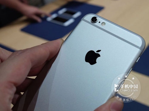 萬千矚目 蘋果iPhone6s接受預定了 